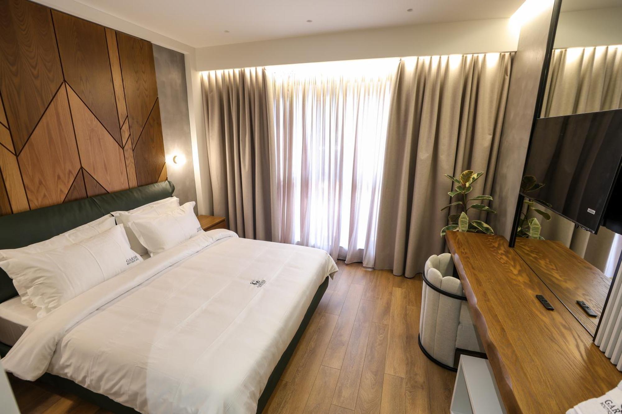 Garden Boutique Hotel تيرانا المظهر الخارجي الصورة