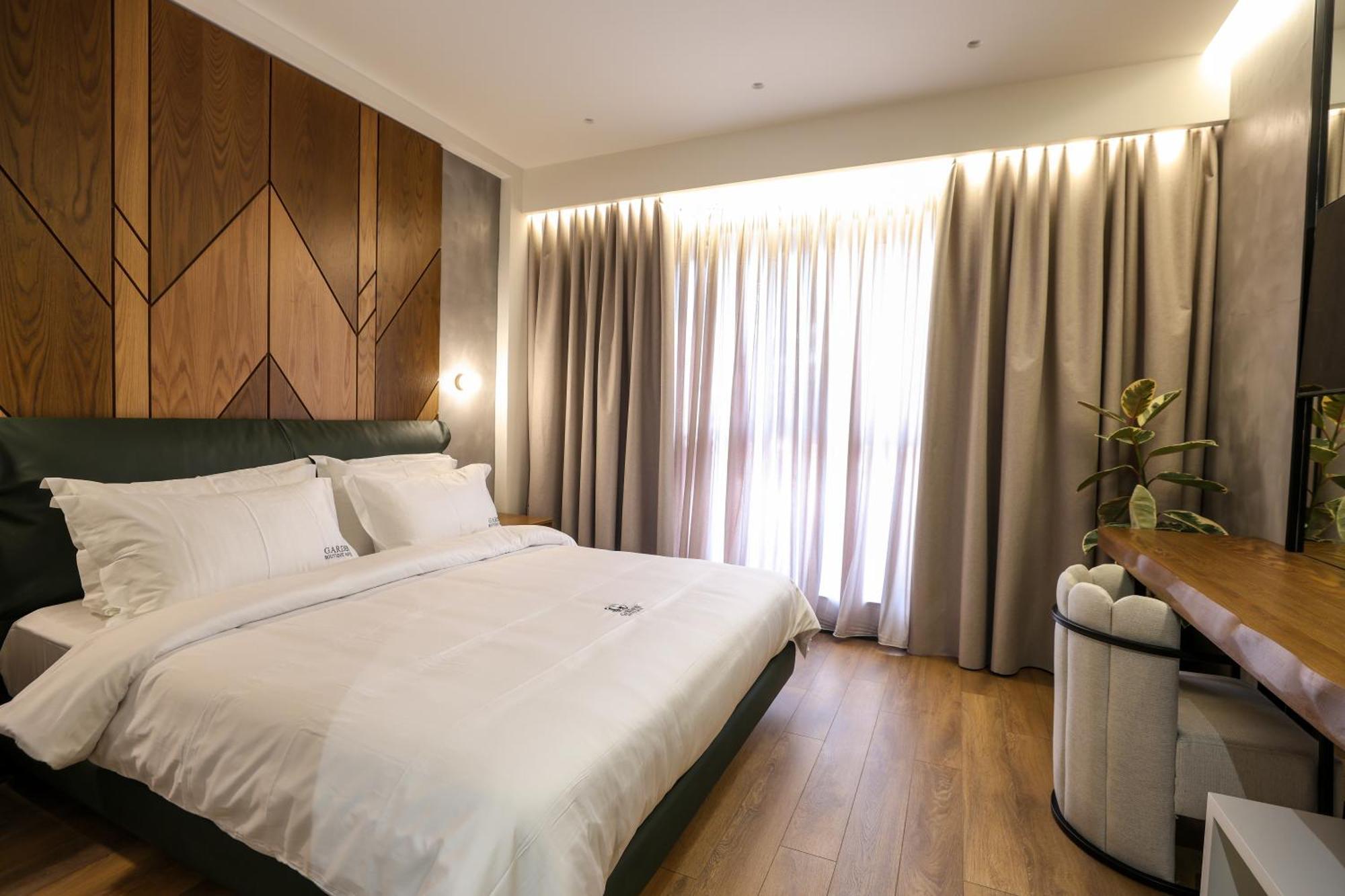 Garden Boutique Hotel تيرانا المظهر الخارجي الصورة